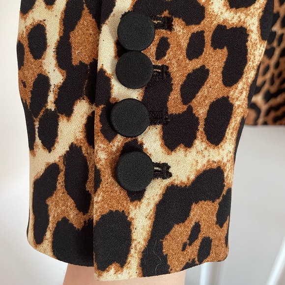 Juicy Couture Flowing Leopard Blazer - Picture 6 of 15